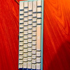 60 present keyboard wired good clicks